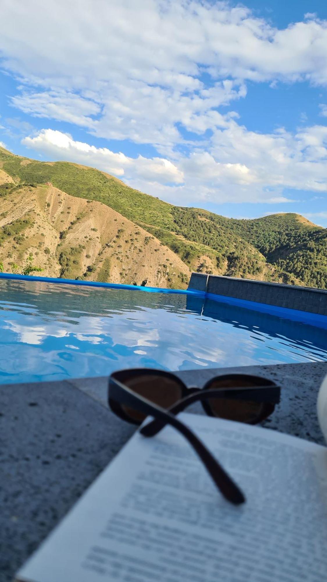 Nordar Hotell Garni Exteriör bild